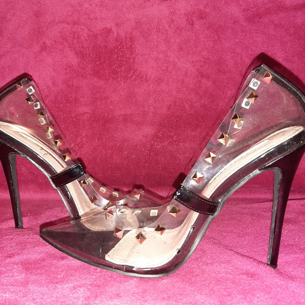 Liliana Shoes | Liliana Pointy Toe Clear Studded Heels Sz. 7 | Color: Black ⚫♥